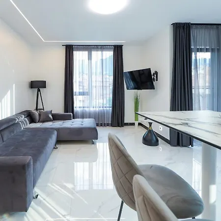 Lux Apartment