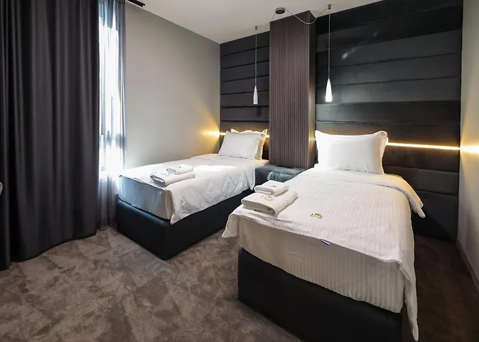 Lux גוצה דלצ'ב